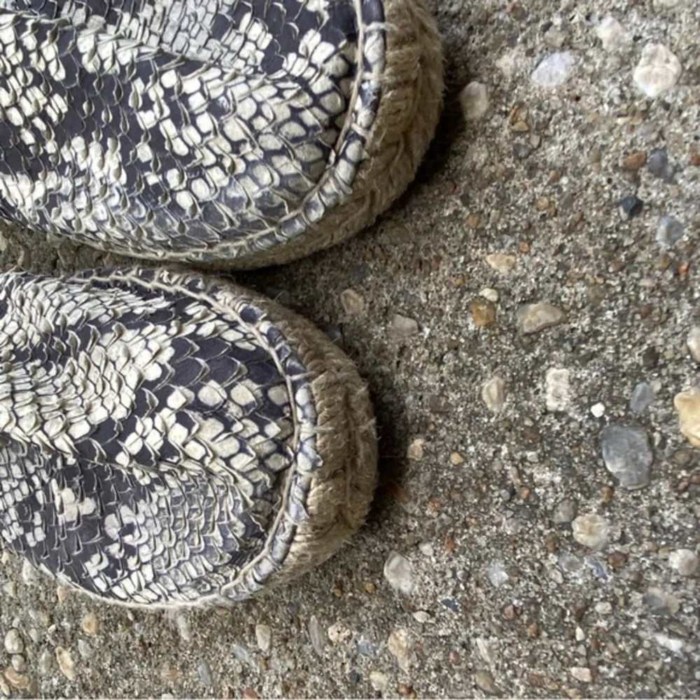 Vince python espadrilles
